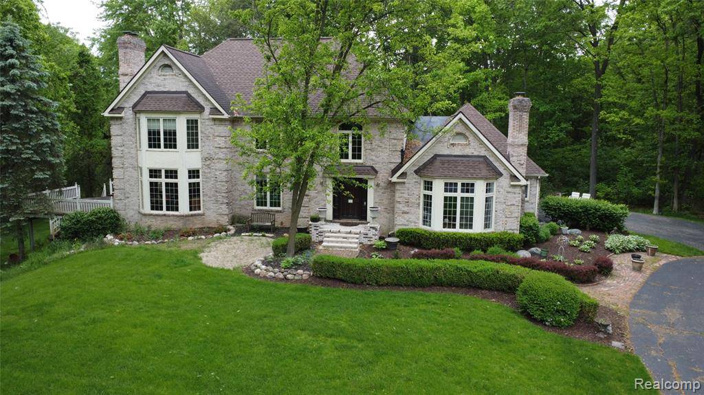 4270 ARGENTA Drive, Brighton, MI 48116 9175
