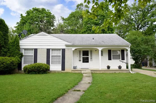 624 MAXINE Street,  Flint,  MI 48503 2047