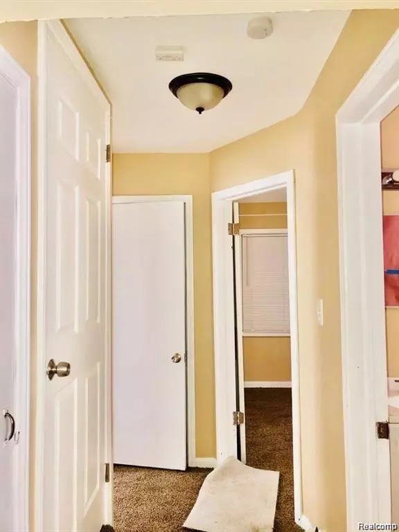 Detroit, MI 48221 3053,16191 STOEPEL Street