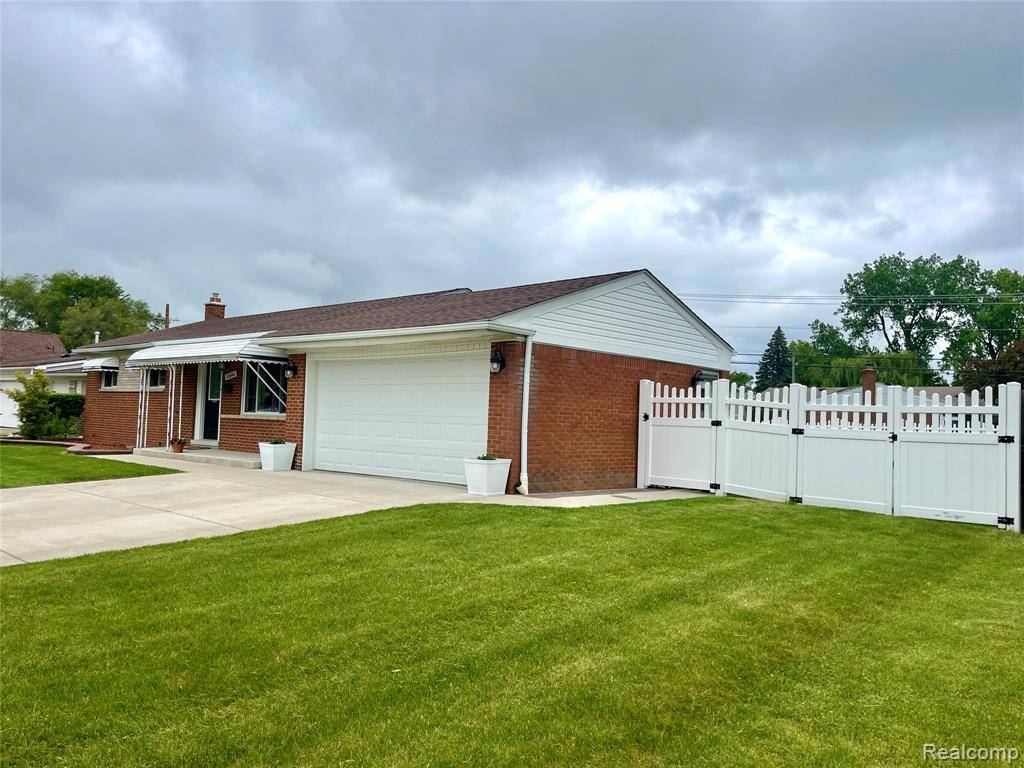 Taylor, MI 48180 4140,23042 Livingston Street