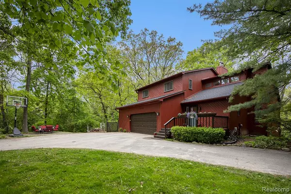 1295 Kern Road, Oakland, MI 48363 1936