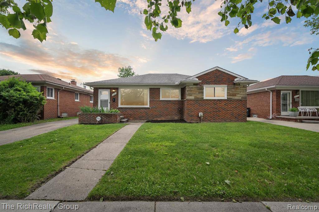 21661 Ridgedale Street, Oak Park, MI 48237 2725