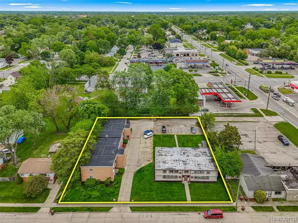 Dearborn, MI 48184 2055,5701-5707 Woodward Street
