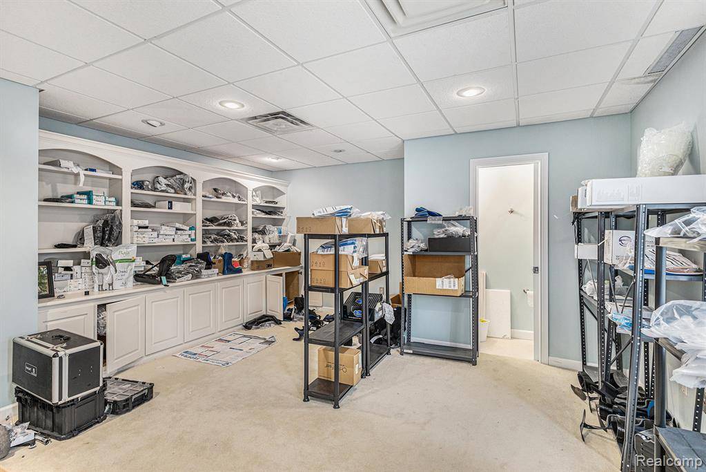 Owosso, MI 48867,1350 E M 21