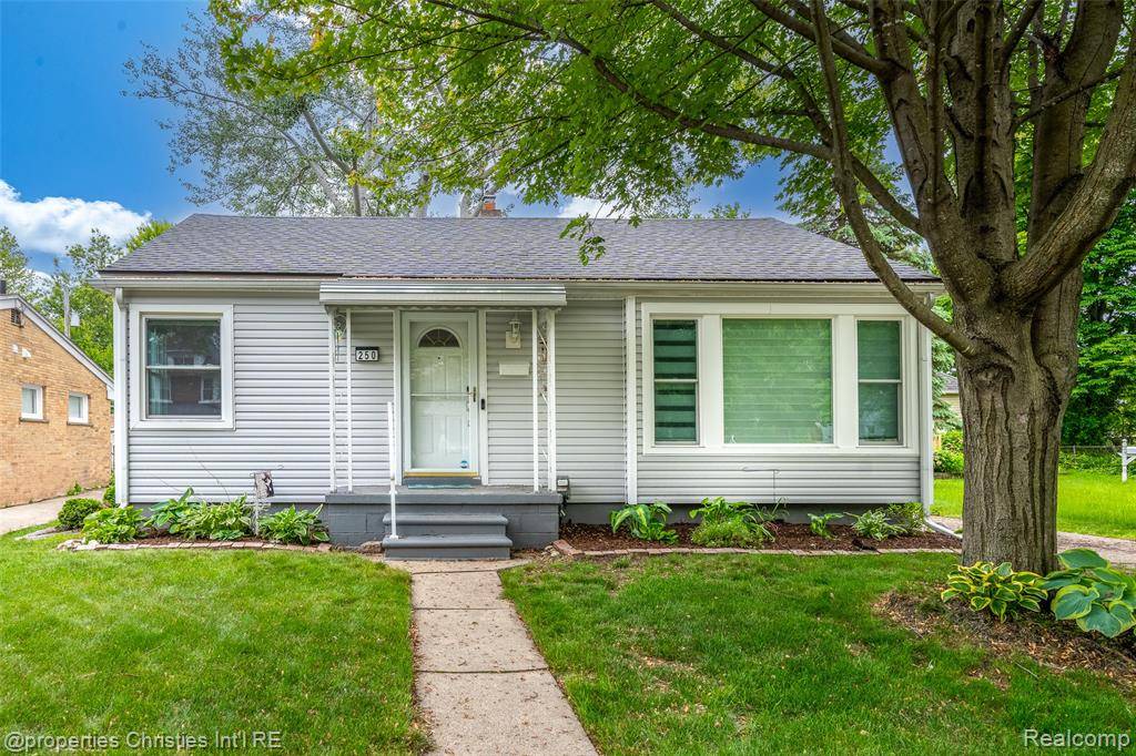250 E Webster Street, Ferndale, MI 48220 2538