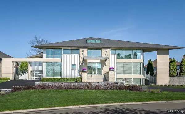 1363 Forest Bay Drive, Waterford, MI 48328 4293