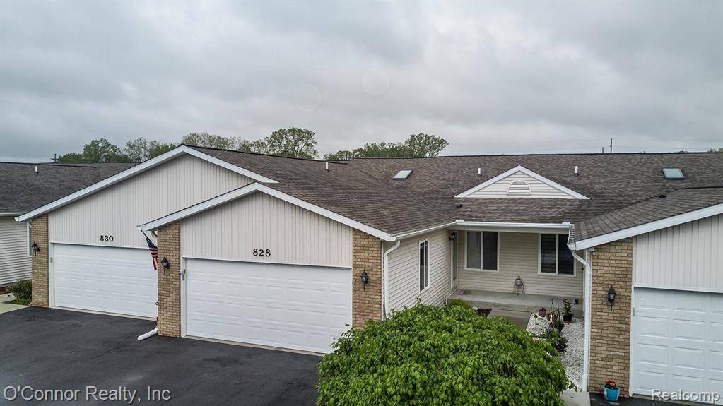 828 Crystal Lane, Marysville, MI 48040 1574