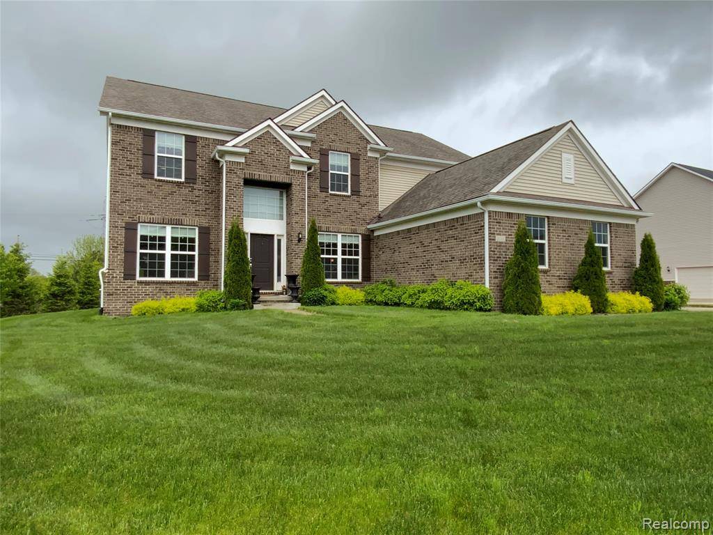 3331 MALLARD Lane, Lake Orion, MI 48360 2543