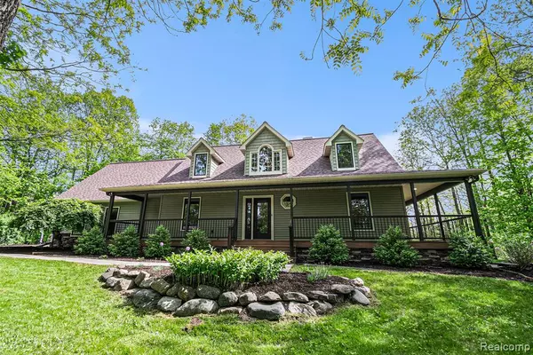 8315 Woodland Circle, Goodrich, MI 48438 9311
