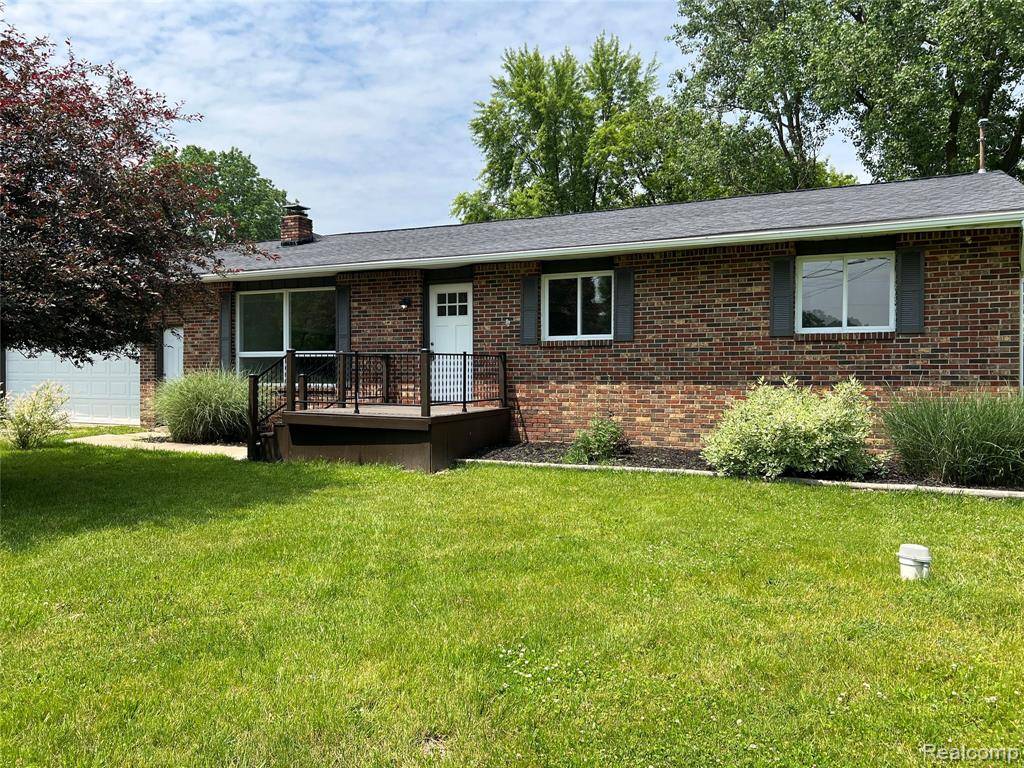5327 E Carpenter Road, Grand Blanc, MI 48506 4515