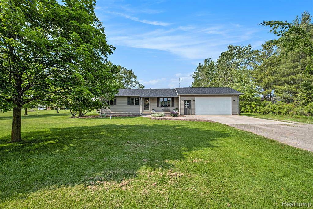 Flushing, MI 48433 9721,12156 Carpenter Road