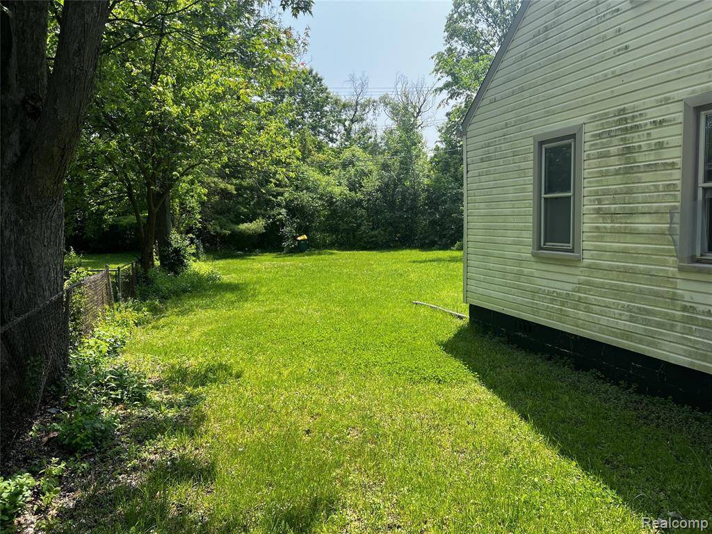 Romulus, MI 48174 1924,31707 Ecorse Road