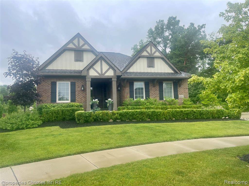 49062 Honey Tree Court, Northville, MI 48168 8601