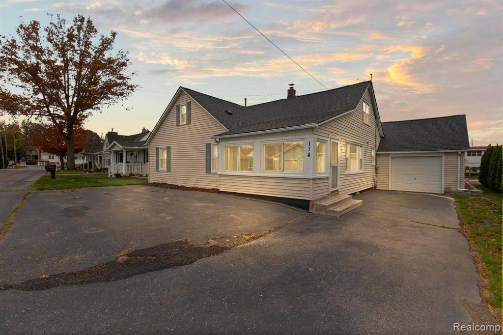 114 Interlochen Drive, Algonac, MI 48001 1367