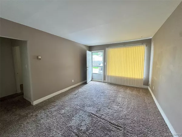 Lincoln Park, MI 48146,1527 Euclid Street