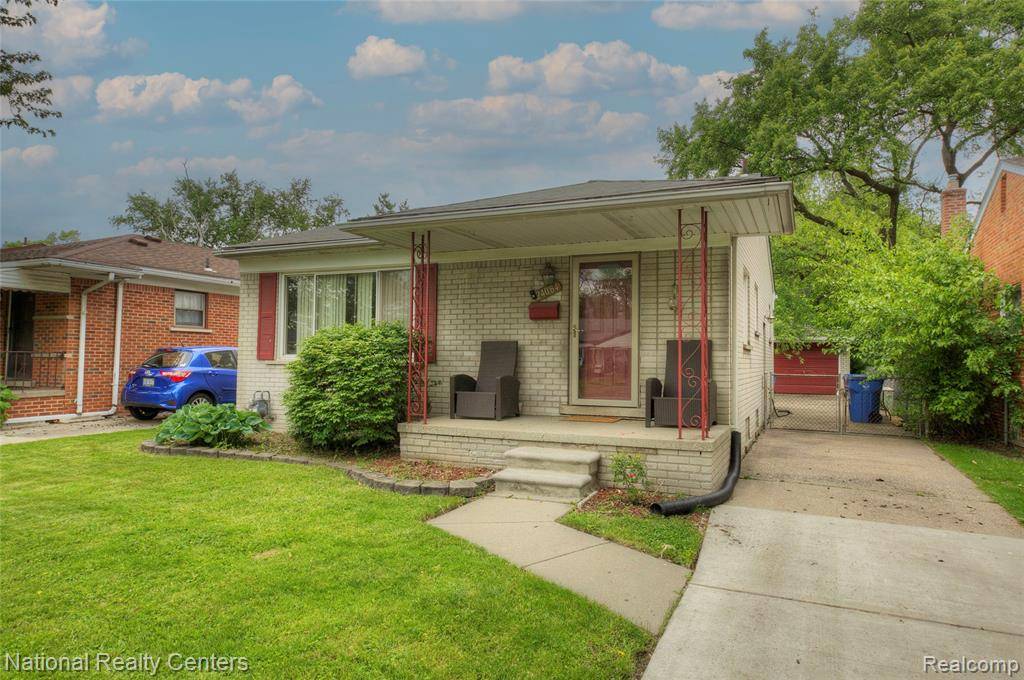 24084 Currier Street, Dearborn Heights, MI 48125 2036