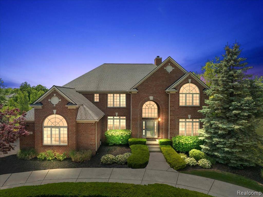 5847 Majestic Oaks Drive, Commerce Twp, MI 48382 1191