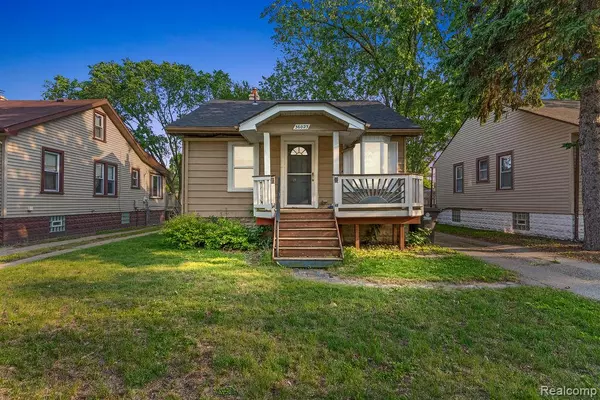 36023 Manila Avenue, Westland, MI 48186 8303