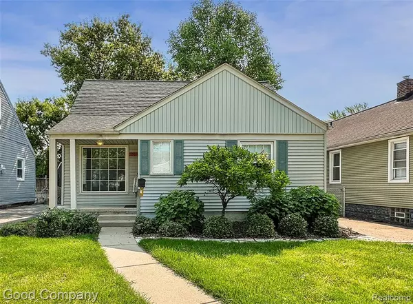3310 Ellwood Avenue,  Royal Oak,  MI 48073 6519