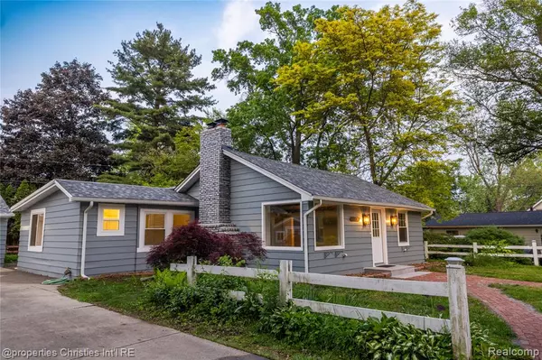 New Baltimore, MI 48047 1686,50824 Baltimore Street