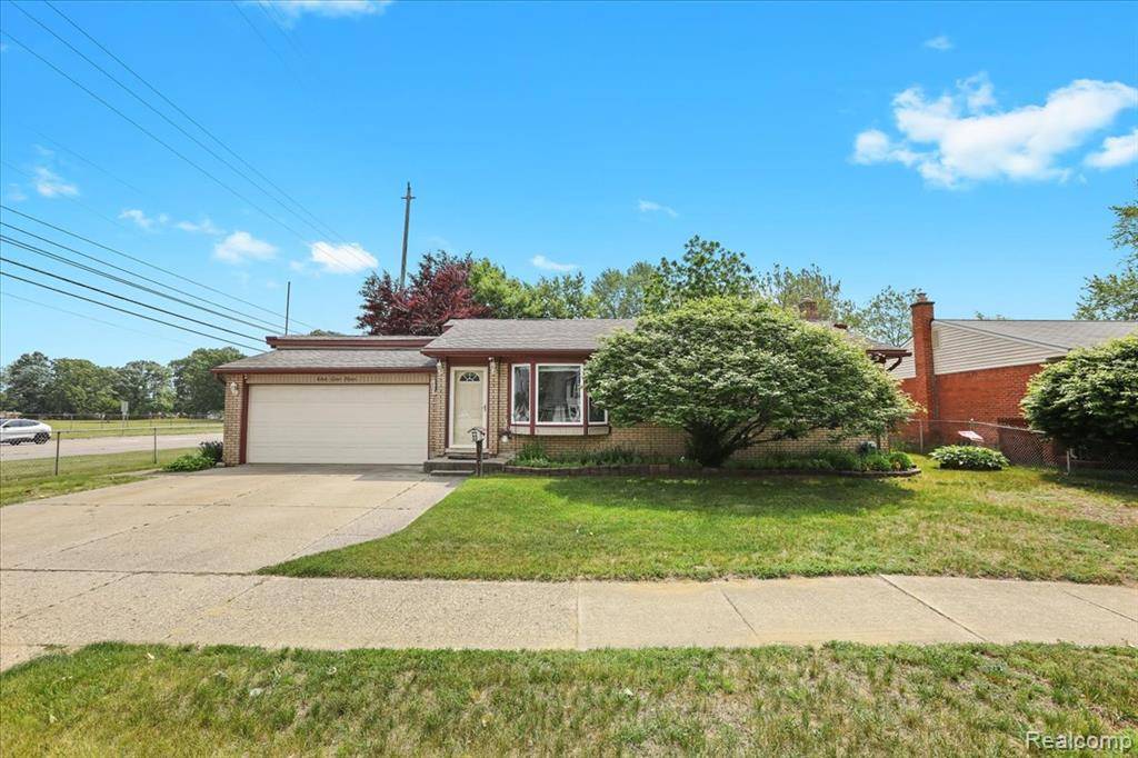 119 S Wildwood Street, Westland, MI 48186 4534