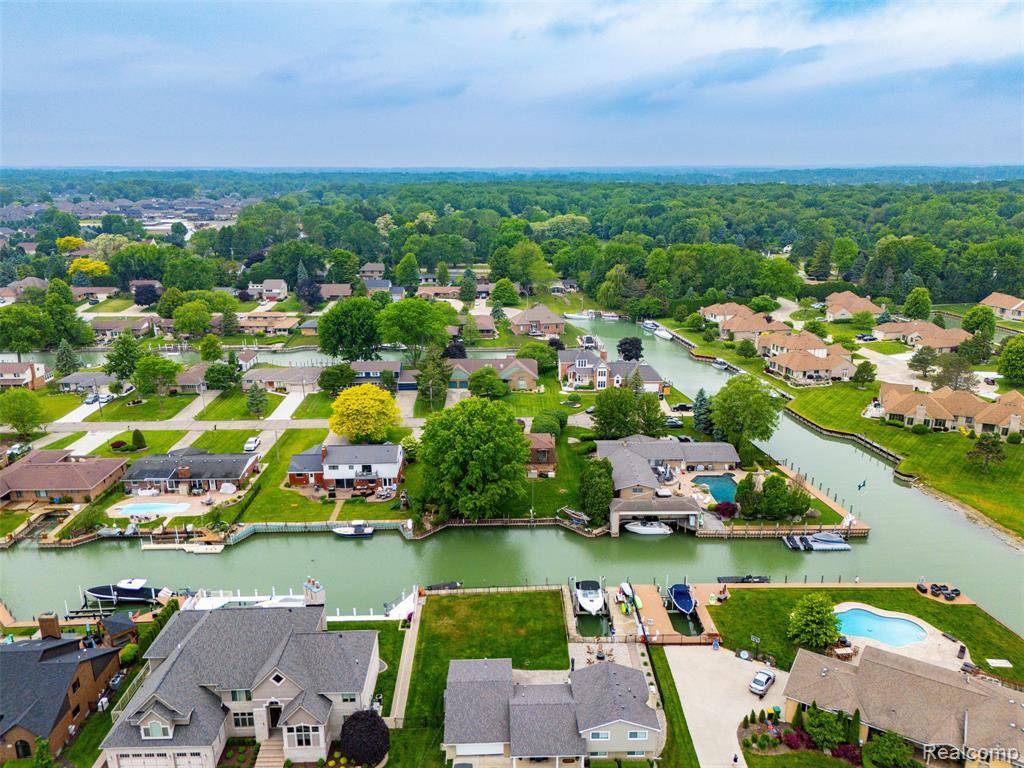 Chesterfield, MI 48047 4315,49748 Regatta Street