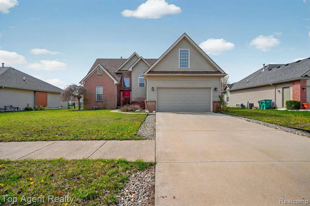 34658 PINE Valley, Richmond, MI 48062 5574