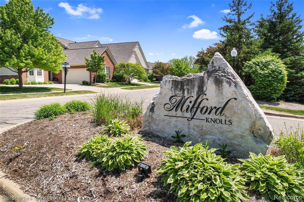 Milford, MI 48381 1805,609 Telya Ridge