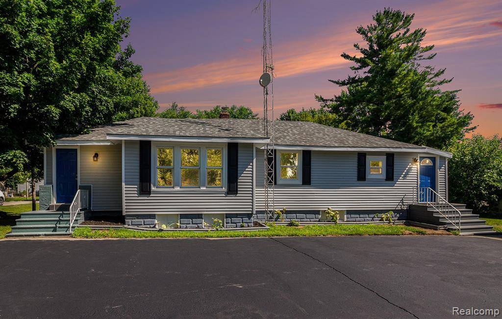 Flint, MI 48532 4548,2105 Eberly Road