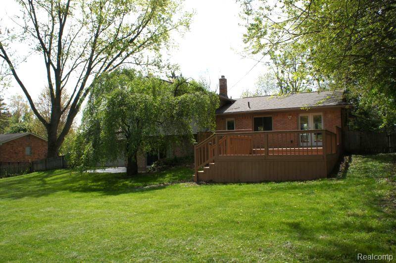 Bloomfield Hills, MI 48302 2647,1616 MARK HOPKINS Road