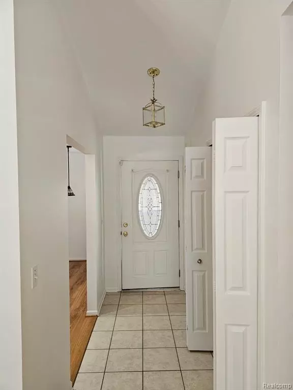 Taylor, MI 48180 4818,22835 Woodcreek Drive