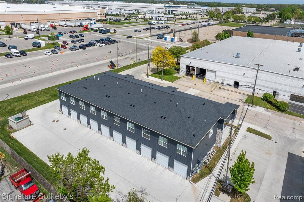 1251 E Woodward Heights Boulevard, Hazel Park, MI 48030 1557