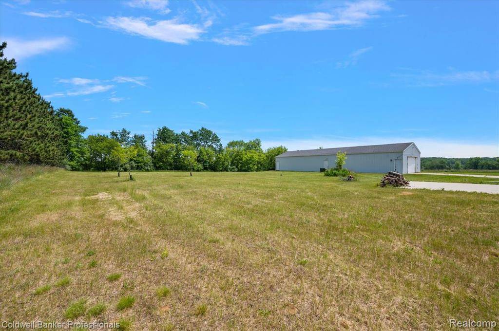 North Branch, MI 48461 9601,5714 Five Lakes Road