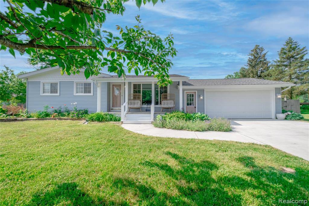3474 Bilsky Street, Burton, MI 48519 1039