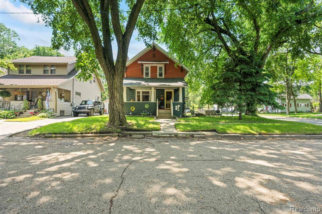 Owosso, MI 48867 1703,819 N Ball Street
