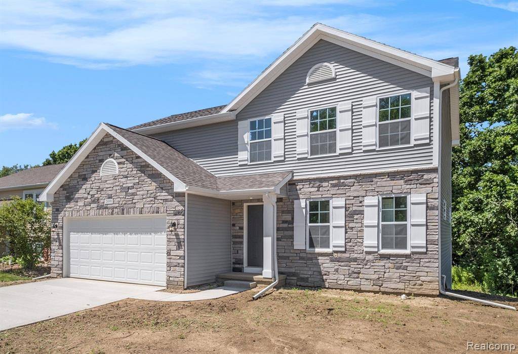 2099 Stillwater Drive, Davison, MI 48423