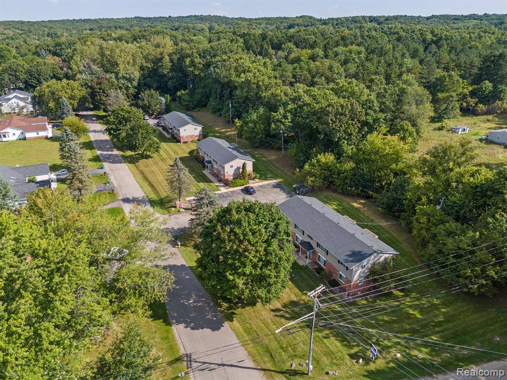 Brighton, MI 48462,96 Village Court
