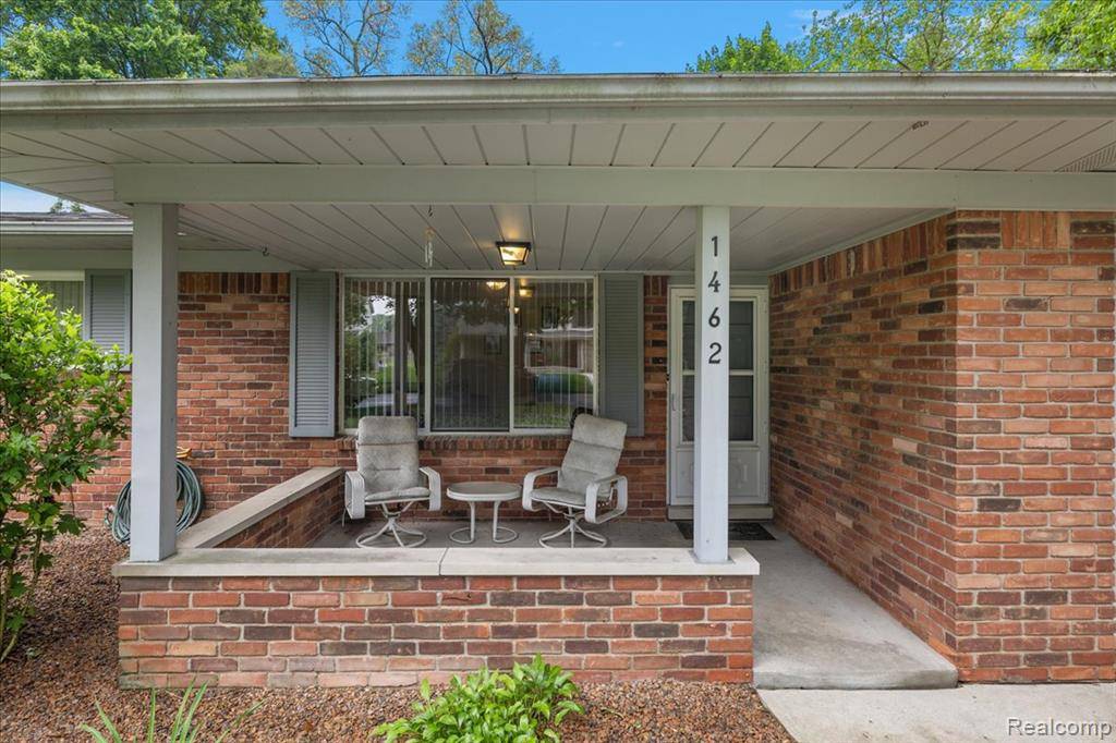 Rochester, MI 48085 1428,1462 Three Lakes Drive