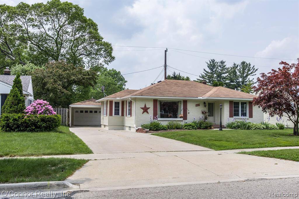 3333 Stone, Port Huron, MI 48060
