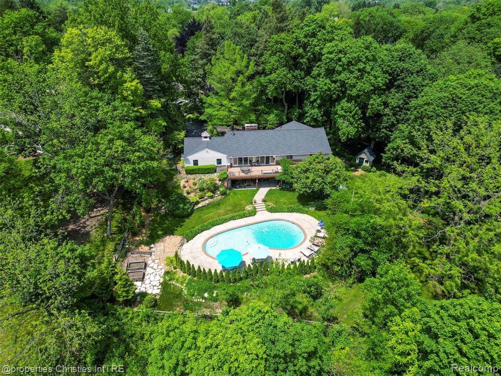 4383 Pine Tree Trail, Bloomfield Hills, MI 48302 1859
