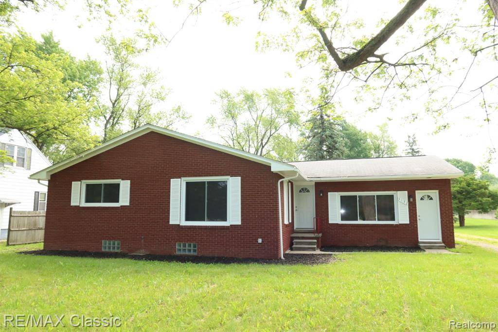 3132 N Monroe Street, Monroe, MI 48162 9247