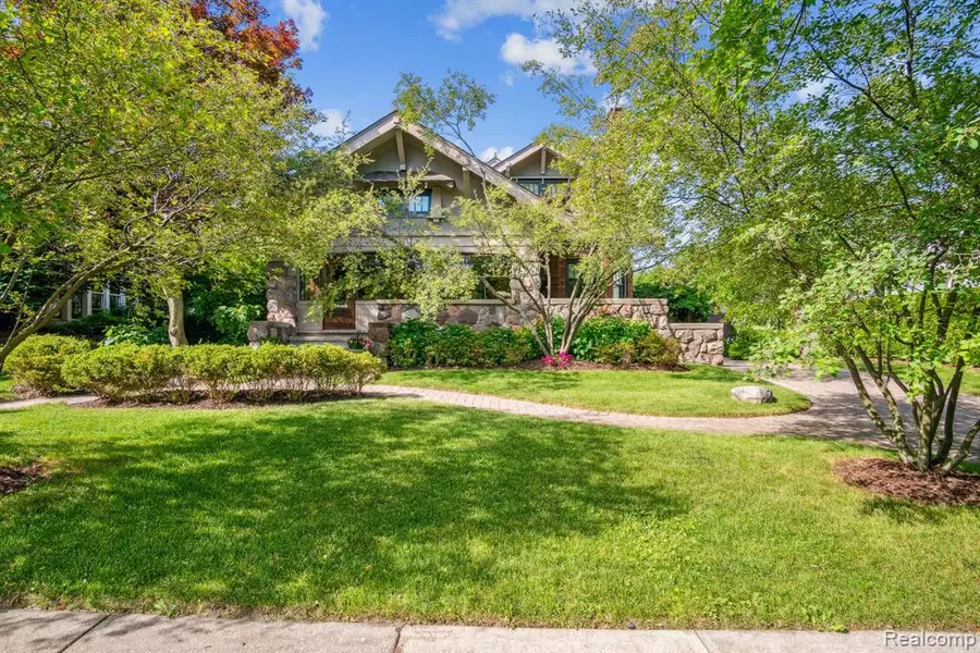 954 PENNIMAN Avenue, Plymouth, MI 48170 1624