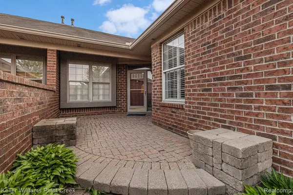 Shelby Twp, MI 48317 6346,50021 Ludwig Court