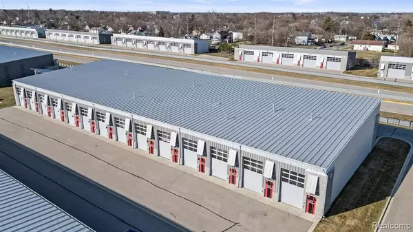 Pontiac, MI 48341 2794,68 PIT Lane
