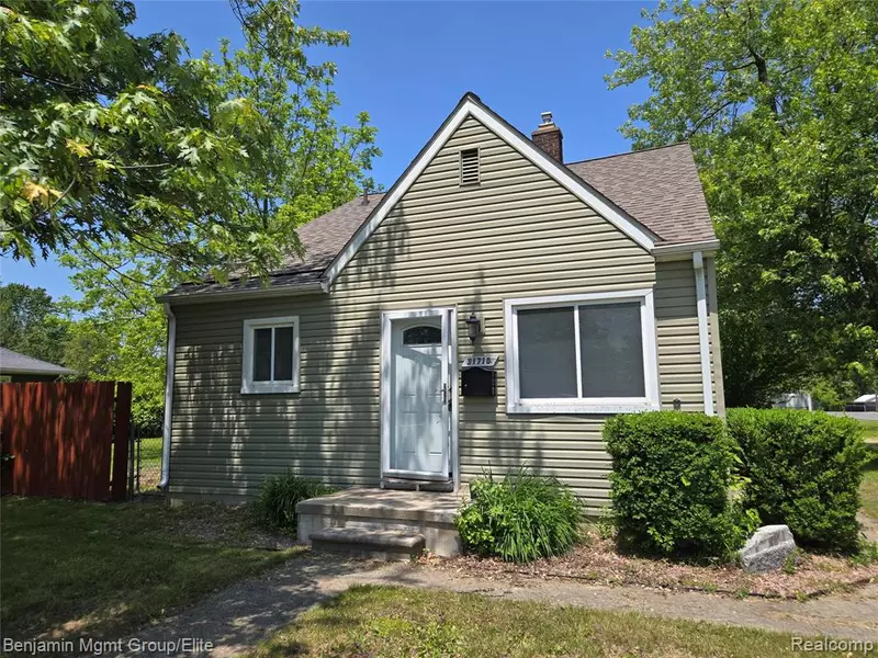 31710 Leona Street, Garden City, MI 48135 1340