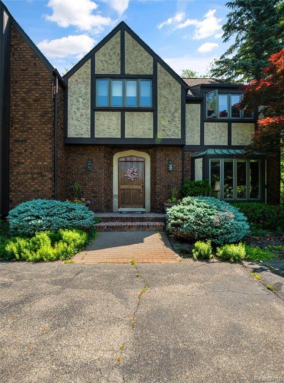 Farmington Hills, MI 48334 3118,28960 Millbrook Road