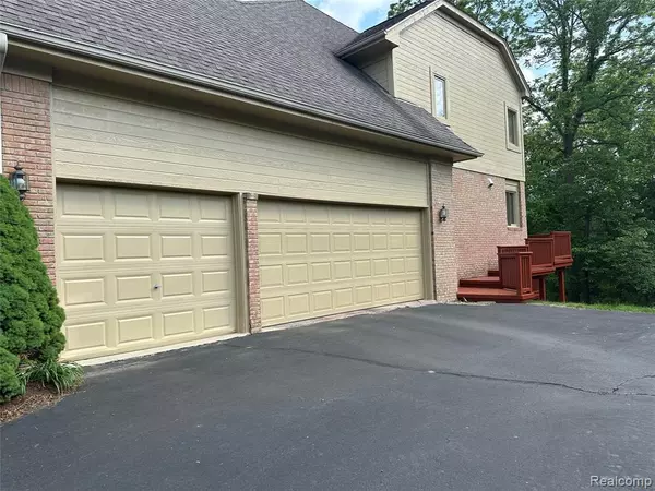 West Bloomfield, MI 48322 3090,6601 Pembridge Pembridge Hill