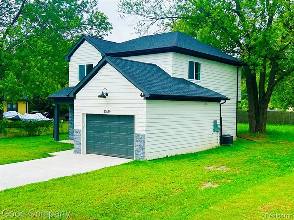 Roseville, MI 48066 4345,27639 Bohn Street