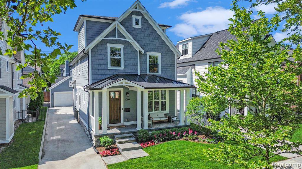 1060 Smith Avenue, Birmingham, MI 48009 4708