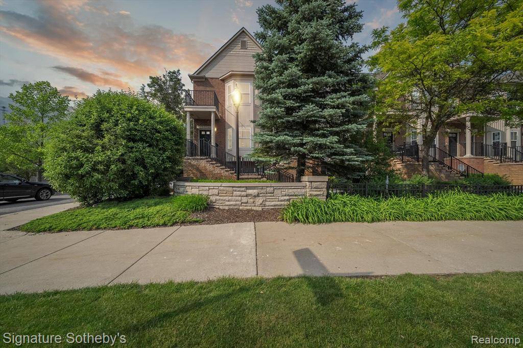 25536 PORTICO Lane, Novi, MI 48375 1860